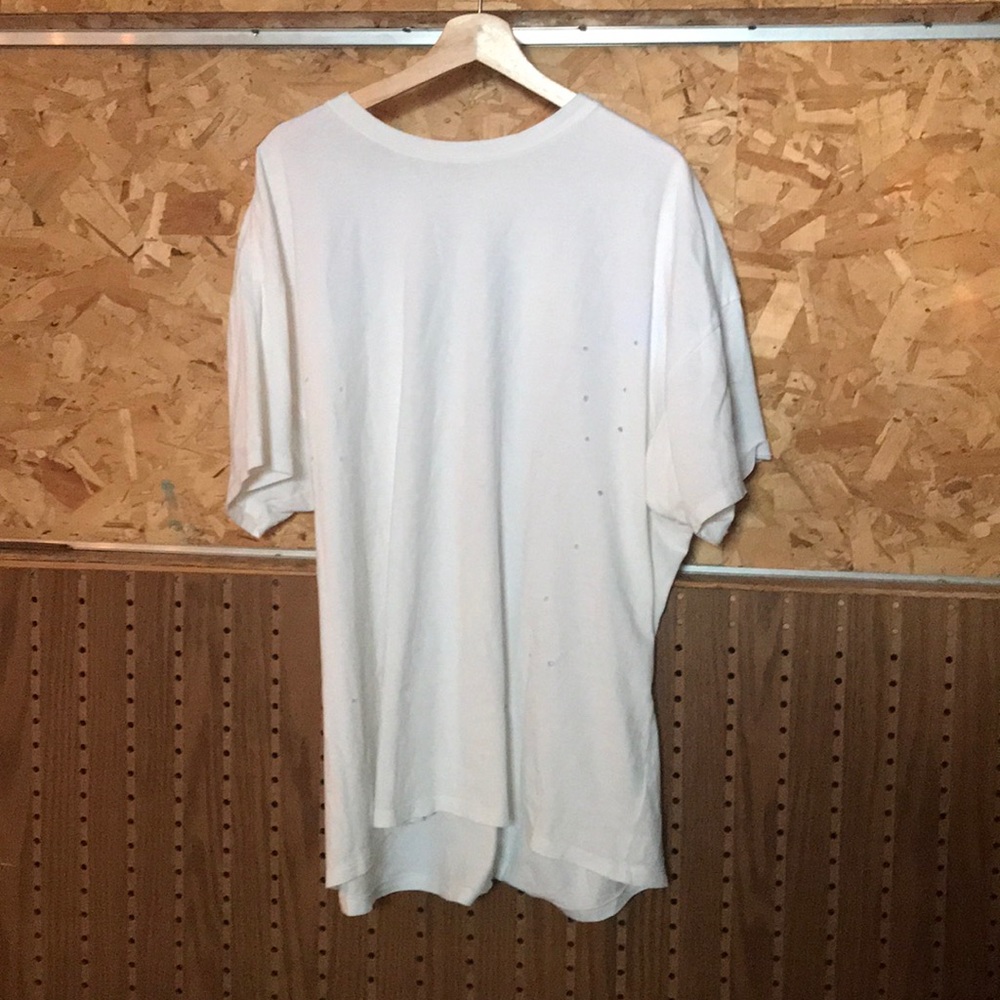 Oversized distressed tshirt